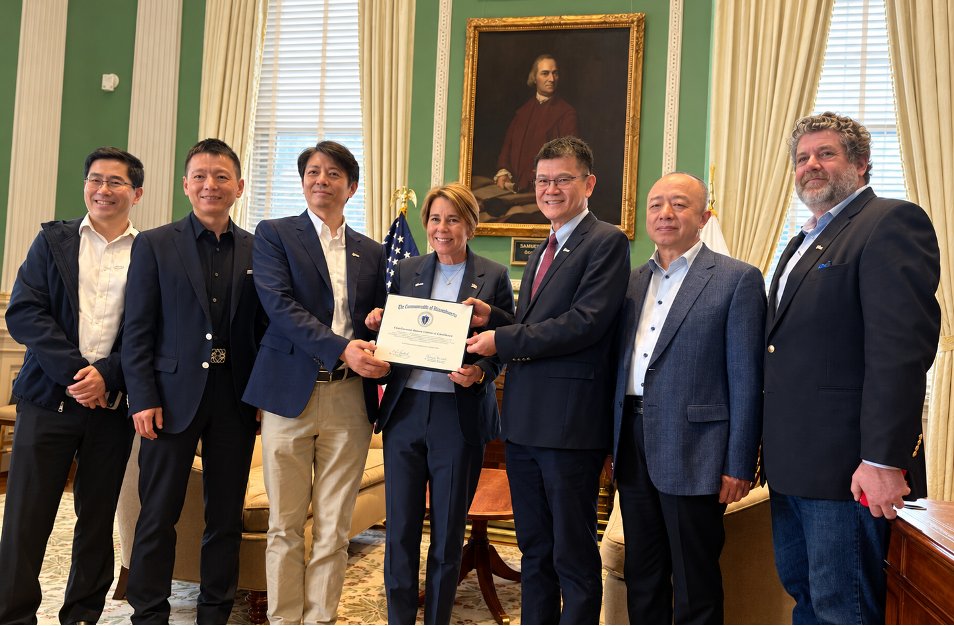 ChemPartner and BioBay leaders with Governor Healey and the Commonwealth citation recognizing the Boston Center of Excellence